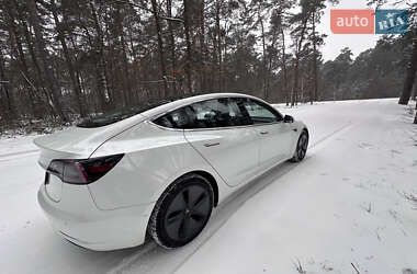 Седан Tesla Model 3 2018 в 