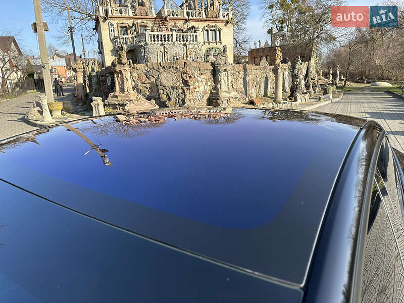 Седан Tesla Model 3 2019 в Луцке