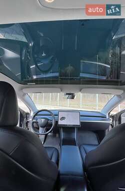 Седан Tesla Model 3 2018 в 