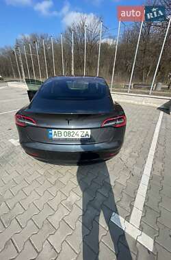 Седан Tesla Model 3 2018 в 
