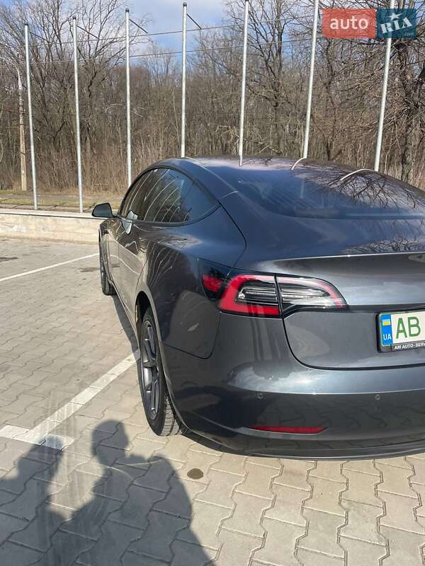 Седан Tesla Model 3 2018 в Вінниці