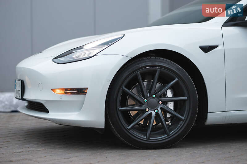 Седан Tesla Model 3 2018 в Одессе фото 8 Седан Tesla Model 3 2018 в Одессе