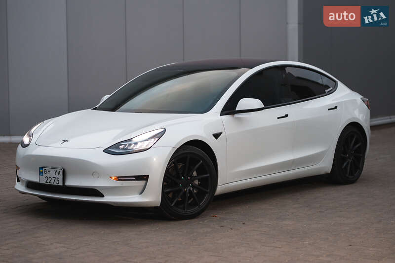 Tesla Model 3 2018