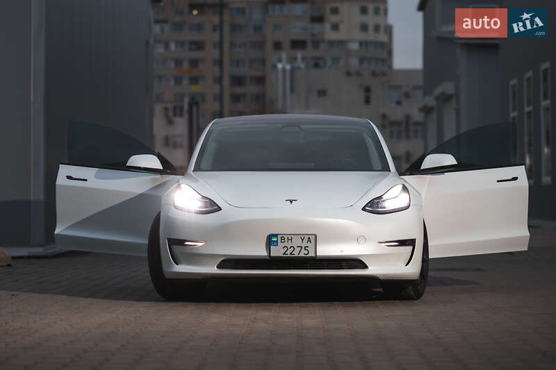 Седан Tesla Model 3 2018 в Одессе фото 18 Седан Tesla Model 3 2018 в Одессе