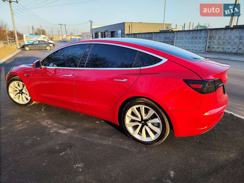 Седан Tesla Model 3 2018 в Борисполі фото 20 Седан Tesla Model 3 2018 в Борисполі