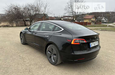 Седан Tesla Model 3 2019 в Коломые