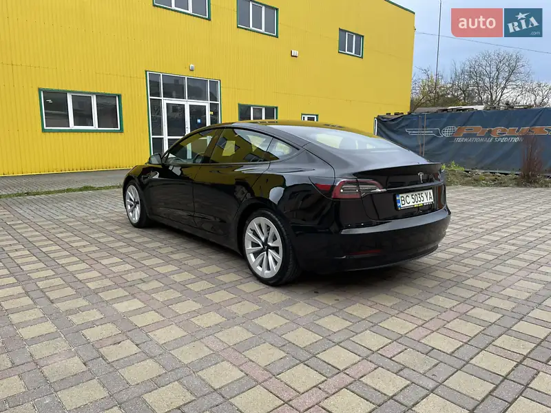 Tesla Model 3 2022 VIN 5YJ3E1EB1NF186008 фото оголошення 18 з 76