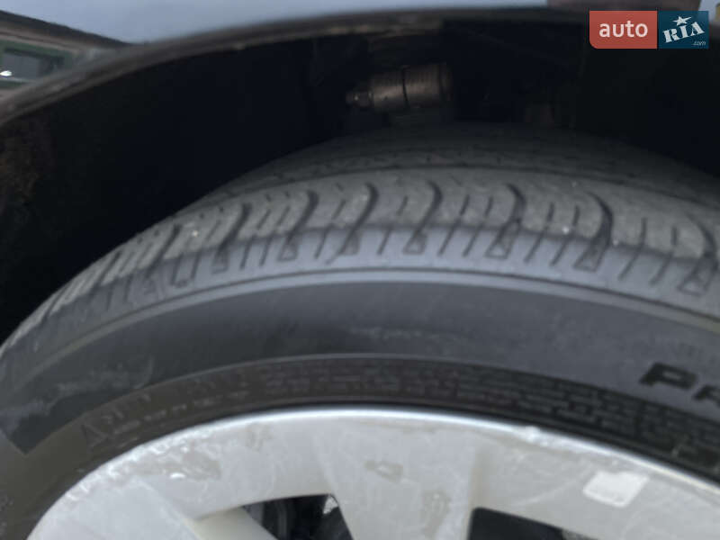 Седан Tesla Model 3 2022 в Стрые