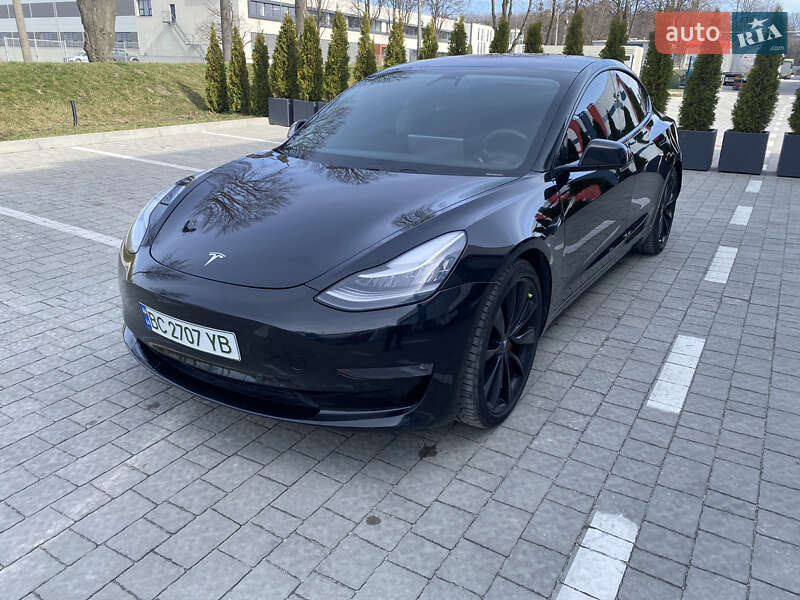 Седан Tesla Model 3 2018 в Львові фото 11 Седан Tesla Model 3 2018 в Львові