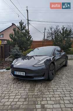 Седан Tesla Model 3 2019 в Черновцах