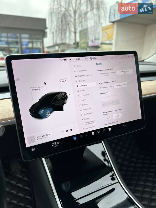 Седан Tesla Model 3 2019 в Сумах