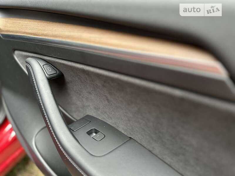 Седан Tesla Model 3 2022 в Збараже фото 70 Седан Tesla Model 3 2022 в Збараже