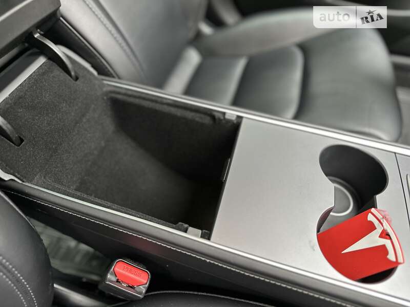 Седан Tesla Model 3 2022 в Збараже фото 62 Седан Tesla Model 3 2022 в Збараже