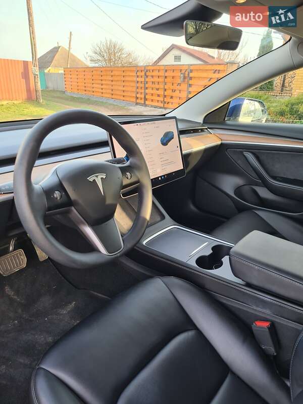 Седан Tesla Model 3 2021 в Харькове