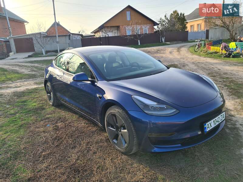 Седан Tesla Model 3 2021 в Харькове