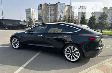 Седан Tesla Model 3 2019 в Києві