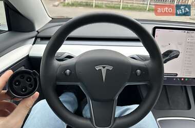 Седан Tesla Model 3 2021 в Одессе
