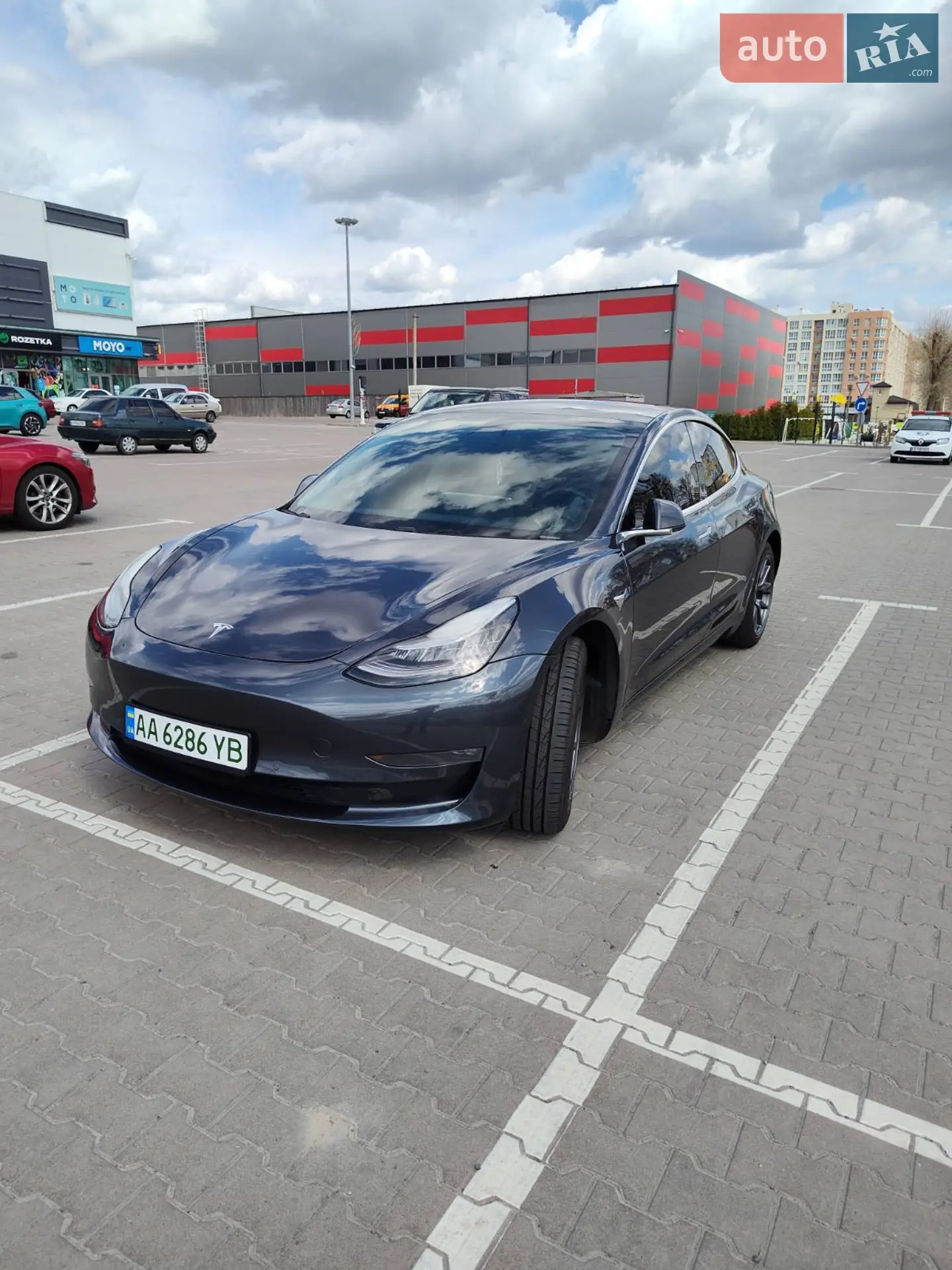 2019 Tesla Model 3 - мініатюра 3