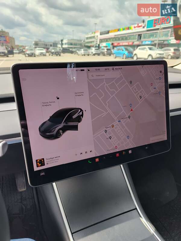Седан Tesla Model 3 2019 в Киеве