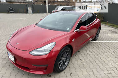 Tesla Model 3 2018