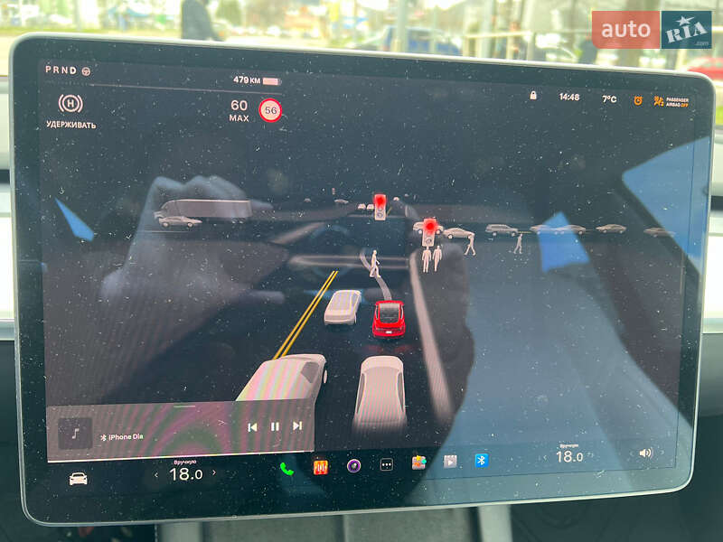 Седан Tesla Model 3 2021 в Львове