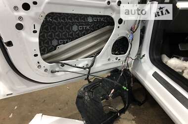 Седан Tesla Model 3 2019 в Николаеве