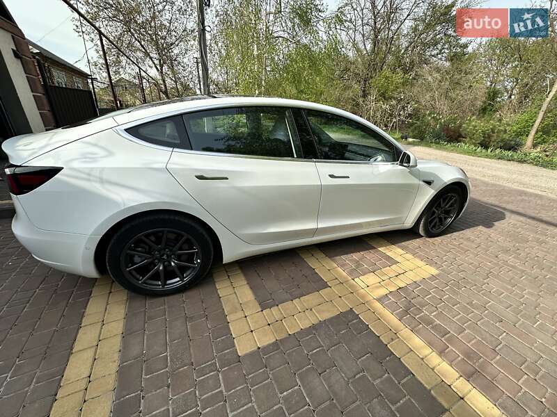 Седан Tesla Model 3 2018 в Днепре фото 6 Седан Tesla Model 3 2018 в Днепре