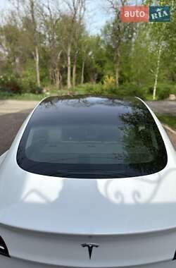 Седан Tesla Model 3 2018 в Днепре