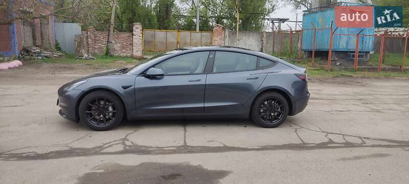Седан Tesla Model 3 2020 в Полтаві фото 3 Седан Tesla Model 3 2020 в Полтаві