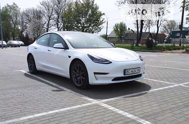 Седан Tesla Model 3 2020 в Коломые