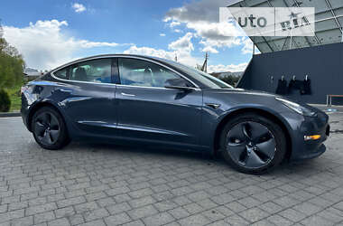 Седан Tesla Model 3 2019 в Самборе