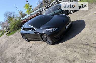 Седан Tesla Model 3 2018 в Кам'янці