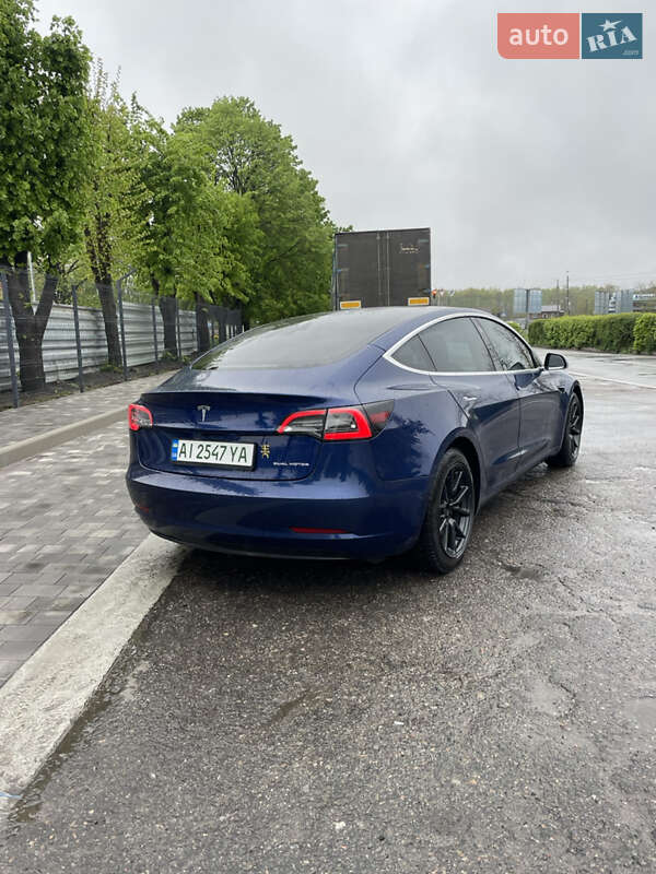 Седан Tesla Model 3 2020 в Білій Церкві