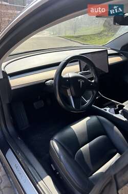 Седан Tesla Model 3 2018 в Одессе
