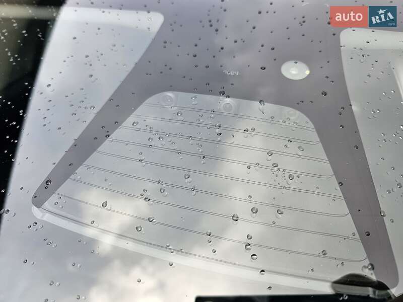Седан Tesla Model 3 2021 в Коломиї