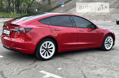 Седан Tesla Model 3 2022 в Києві