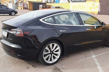 Седан Tesla Model 3 2018 в Житомире