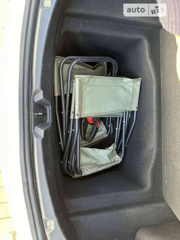 Седан Tesla Model 3 2019 в Києві фото 19 Седан Tesla Model 3 2019 в Києві