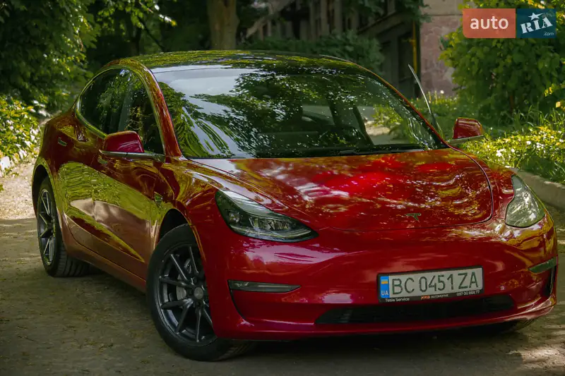 Tesla Model 3
