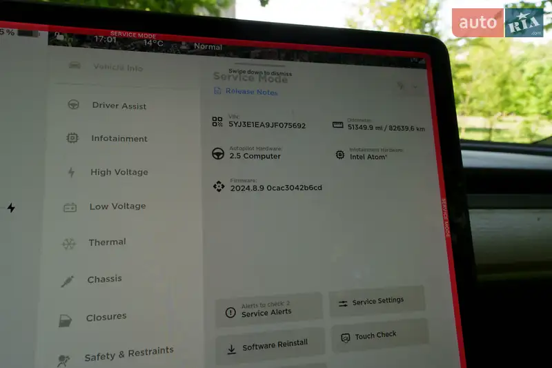 Седан Tesla Model 3 2018 в Львові документ 4 фото Седан Tesla Model 3 2018 в Львові документ