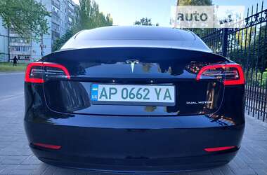 Седан Tesla Model 3 2021 в Запоріжжі