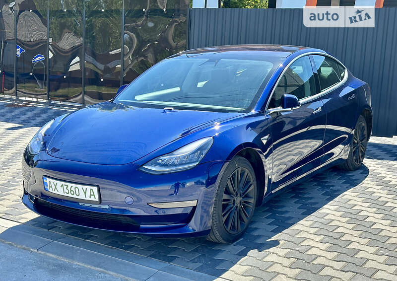 Седан Tesla Model 3 2019 в Харькове