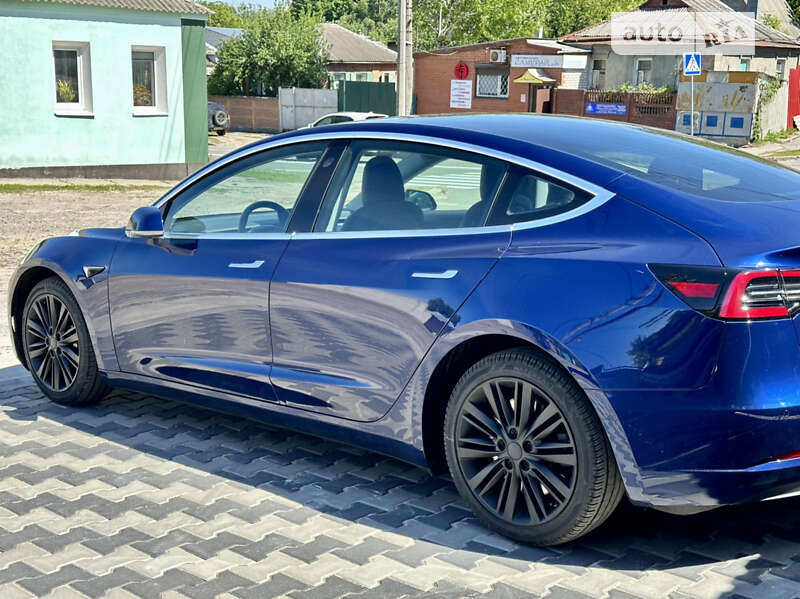 Седан Tesla Model 3 2019 в Харькове