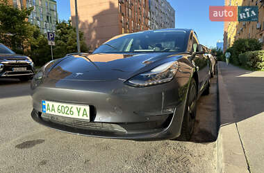 Tesla Model 3 2019 Tesla Model 3 2019