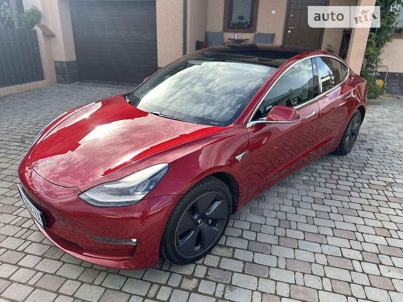 Седан Tesla Model 3 2018 в Черновцах фото 41 Седан Tesla Model 3 2018 в Черновцах