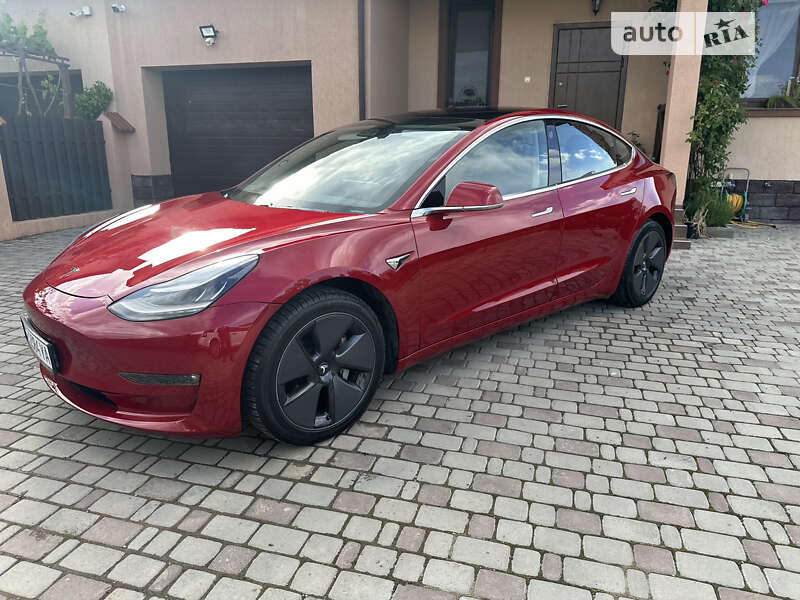 Седан Tesla Model 3 2018 в Черновцах фото 52 Седан Tesla Model 3 2018 в Черновцах