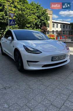 Tesla Model 3 2019 Tesla Model 3 2019