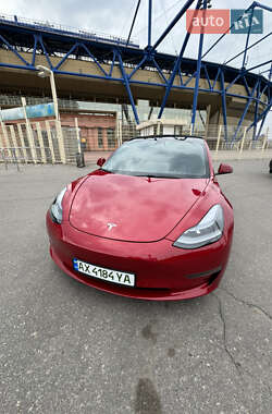 Седан Tesla Model 3 2021 в Харькове