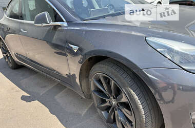 Седан Tesla Model 3 2018 в 