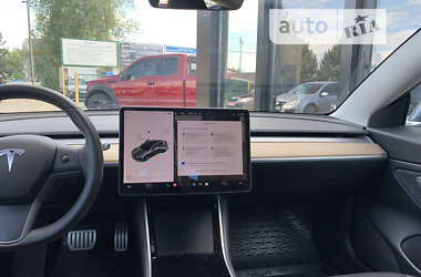 Седан Tesla Model 3 2020 в Харькове